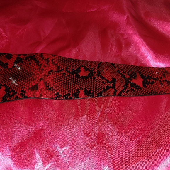 ***SNAKESKIN WRAP BRACELET*** - Picture 2 of 2